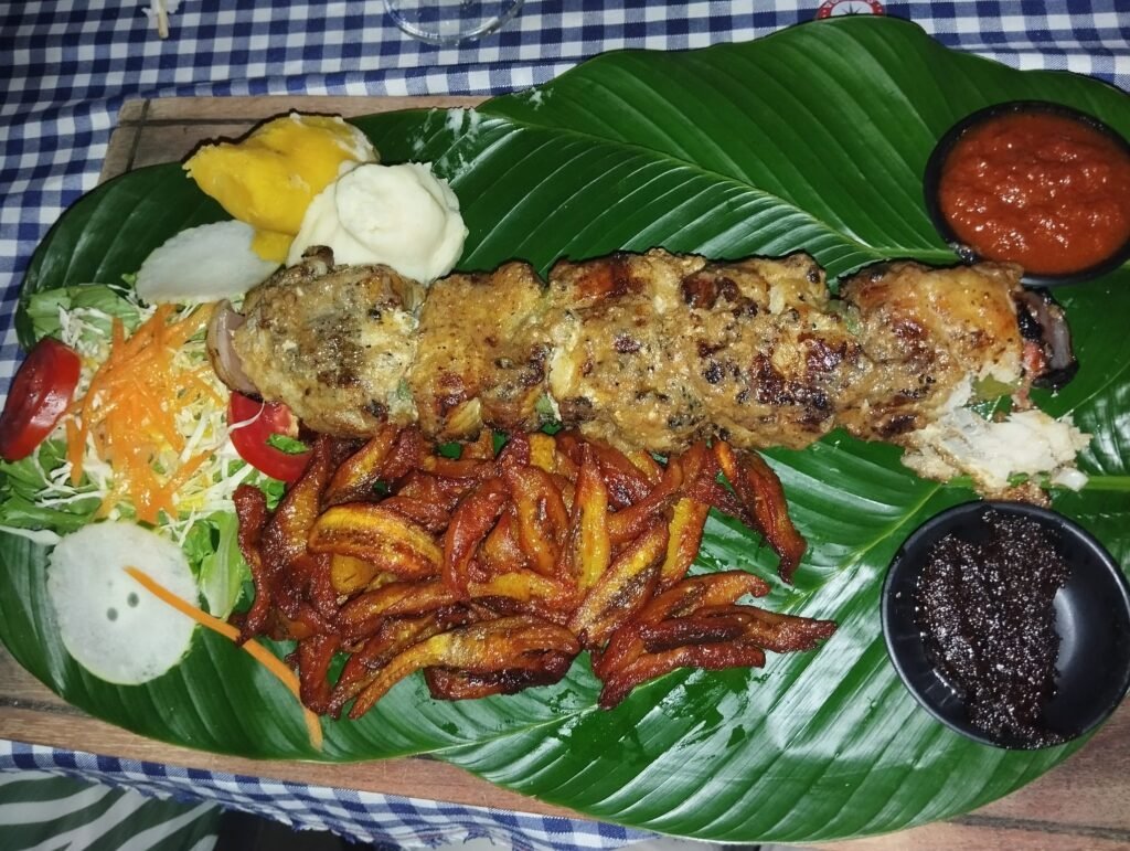 Abidjan-lacapitale-économique-de-la Côte-d’Ivoire-ou-manger-a-abidjan