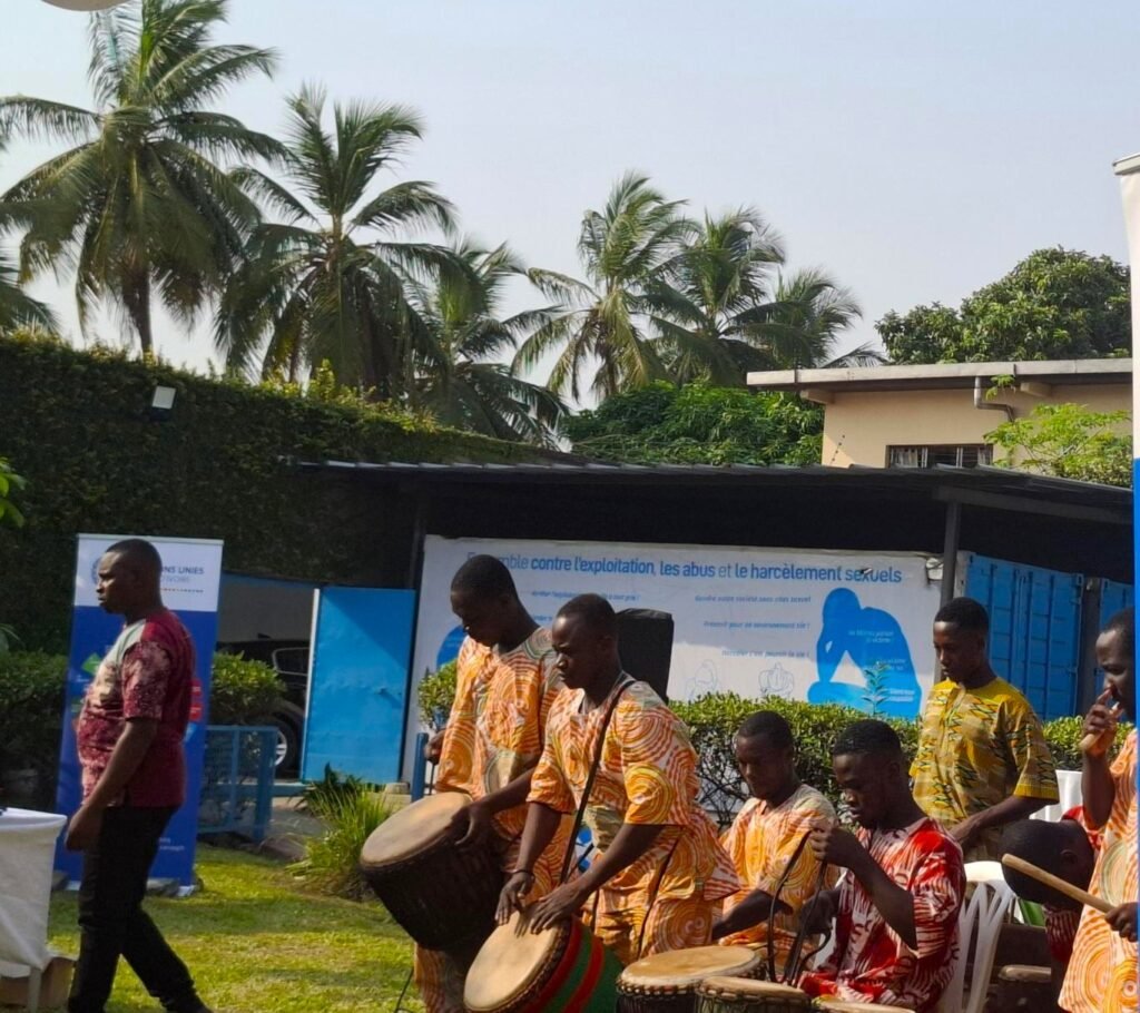 10 curiosités ivoiriennes à découvrir absolument-curiosite-8-population-religion-zouglou