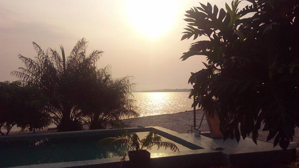 Assinie-Côte-d’Ivoire-Plages-de-rêve-et-activités-hotel-villa-tiba