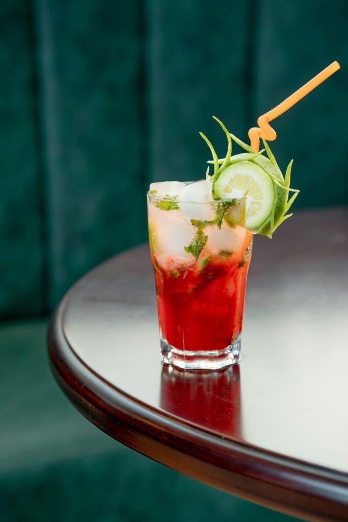 Jus-de-bissap-Recette-traditionnelle-préparation-et-variantes-mojito-bissap