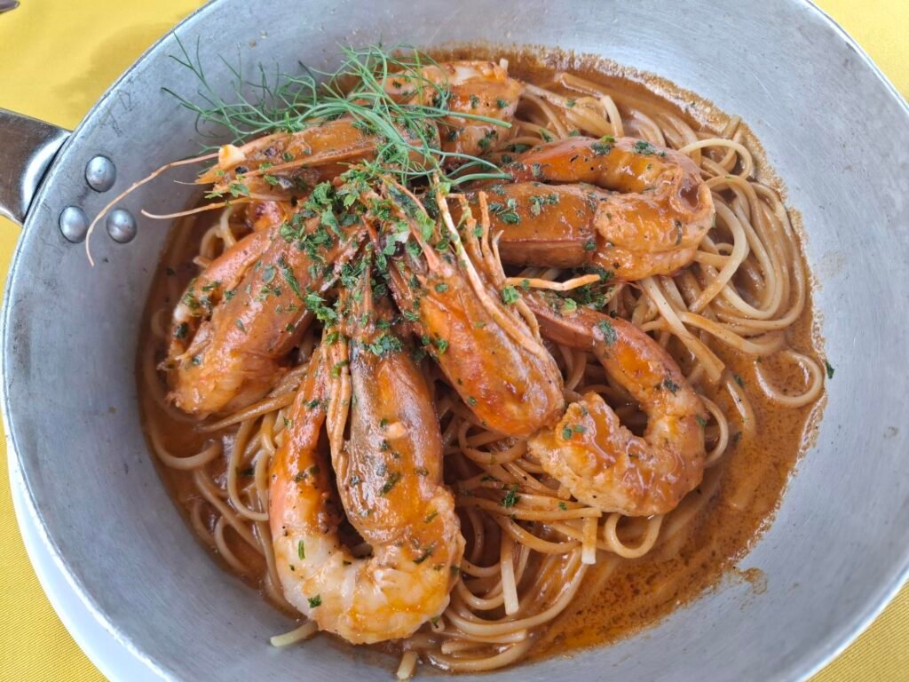 Risques-à-connaître-avant-de-voyager en-Côte d'Ivoire-plat-crevettes